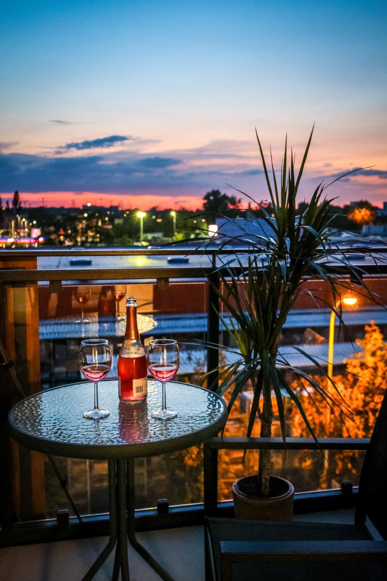 Apartament Ginger - Stare Miasto - Bezplatny Parking - Youtube Apartament Ginger We Wroclawiu Exteriör bild
